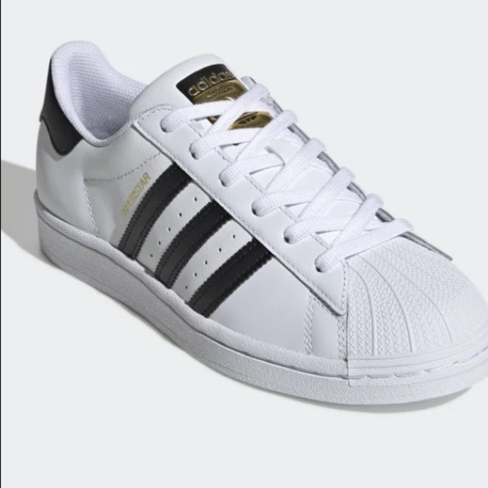 Adidas Superstar Women's Size 6